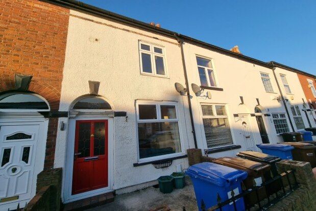2 bed terraced house to rent in Torkington Street, Stockport SK3, £925 pcm