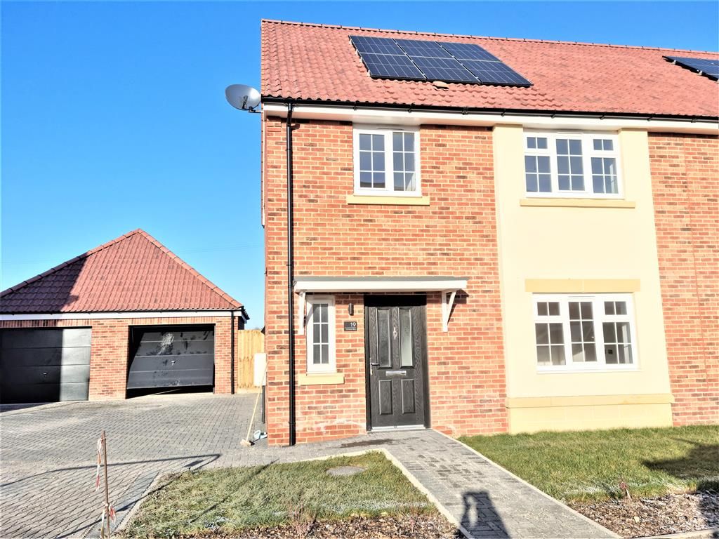 4 bed semi-detached house to rent in Orchard Way, Wisbech St. Mary, Wisbech PE13, £1,400 pcm