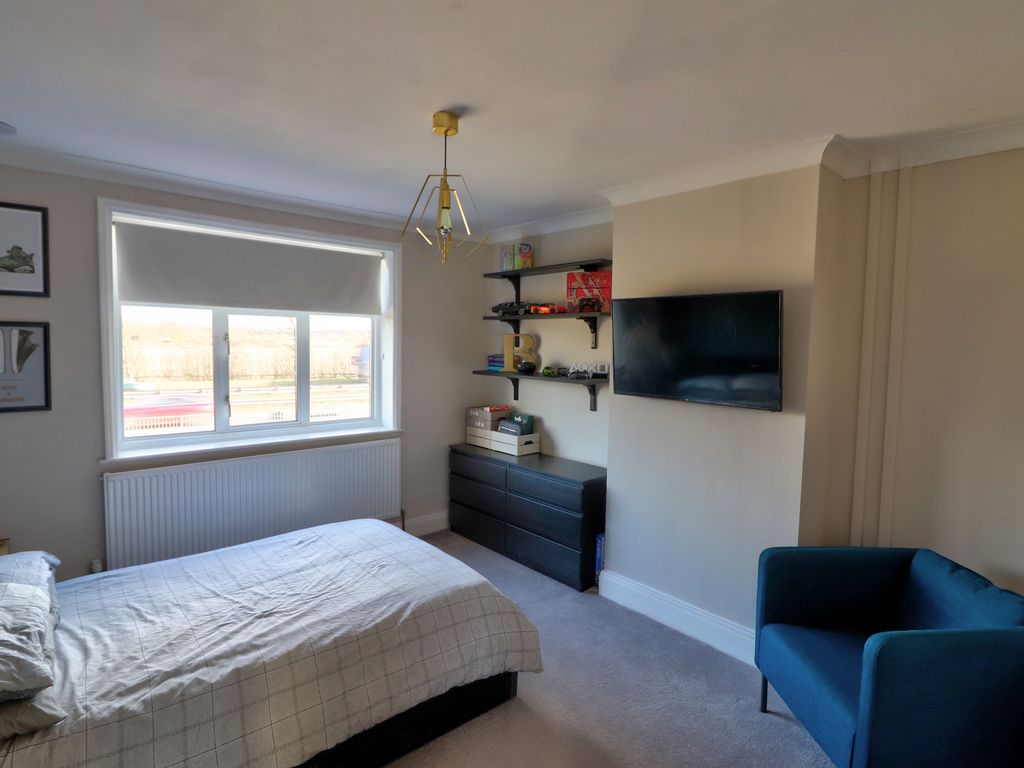 2 bed detached house for sale in Lichfield Road, Barton Under Needwood, Burton-On-Trent DE13, £265,000