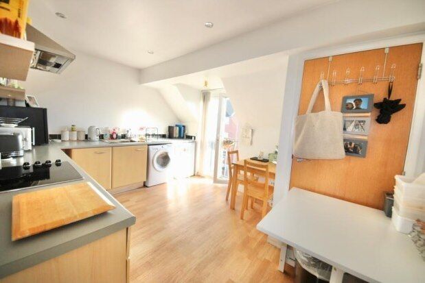 2 bed flat to rent in 100 Layerthorpe, York YO31, £1,100 pcm