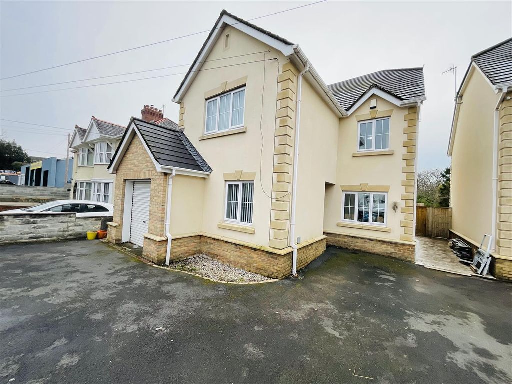 5 bed detached house for sale in Gwscwm Road, Burry Port SA16, £485,000