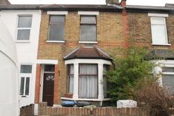 2 bed terraced house for sale in Lion Road, London N9, £359,000