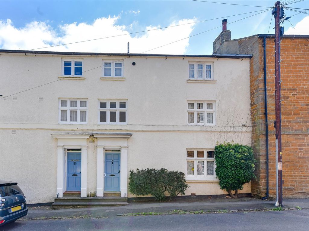 3 bed terraced house for sale in Back Lane, Hardingstone, Northampton NN4, £370,000