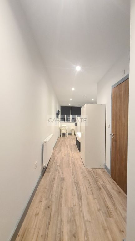 Studio to rent in Renaissance Works, New Street, Huddersfield HD1, £680 pcm