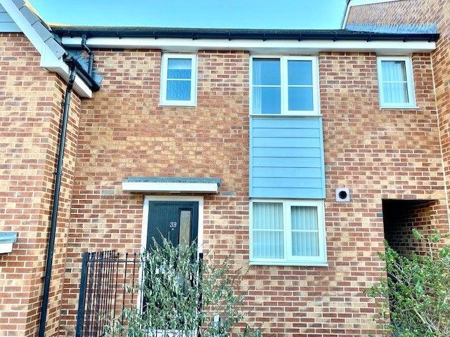 3 bed property to rent in Larch Place, Barnsley S70, £875 pcm