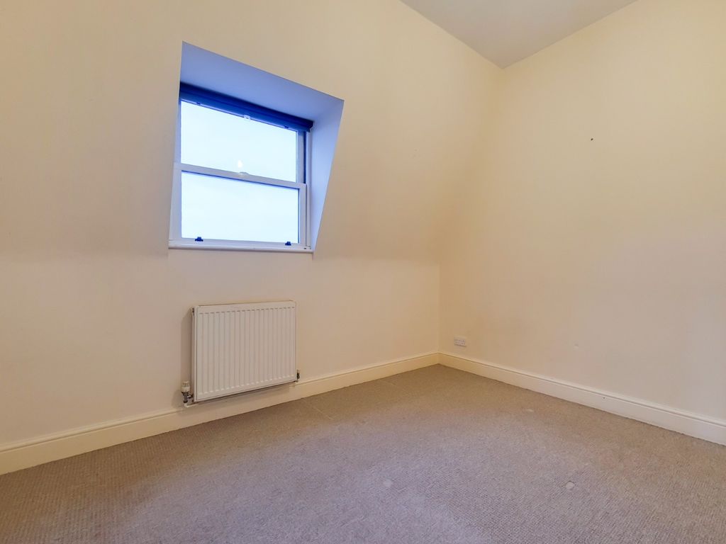 2 bed flat to rent in Heber Road, London, Greater London SE22, £1,800 pcm
