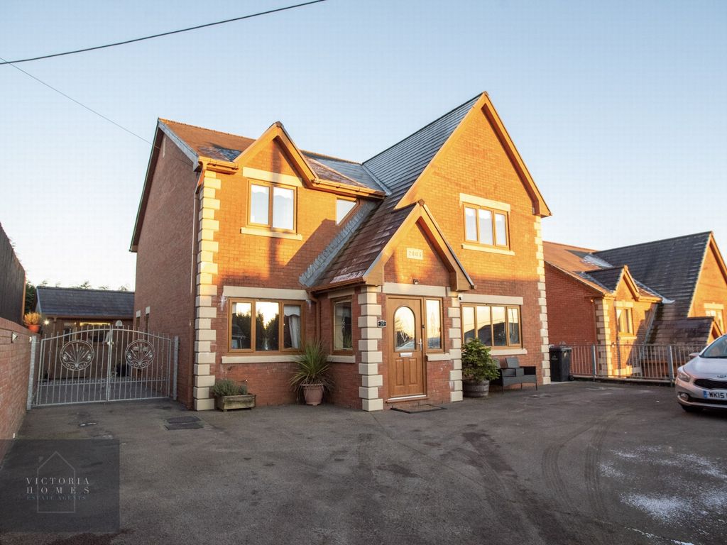 4 bed detached house for sale in North Street, Beaufort NP23, £380,000