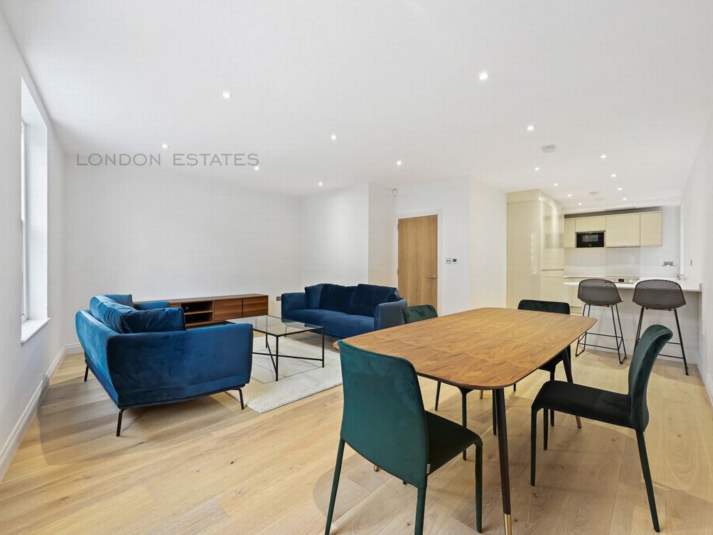 2 bed flat to rent in Salusbury Road, Queens Park NW6, £2,900 pcm