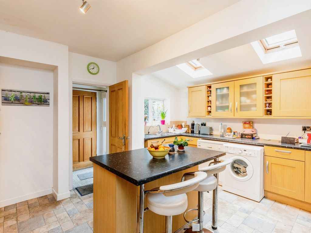 3 bed terraced house for sale in Stoke Lane, Westbury-On-Trym, Bristol BS9, £450,000