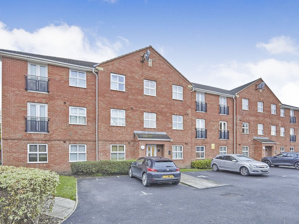 2 bed flat for sale in Welland Road, Hilton, Derby DE65, £120,000