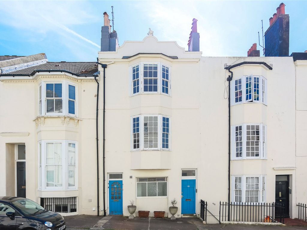 3 bed terraced house for sale in Lower Market Street, Hove, East Sussex BN3, £600,000