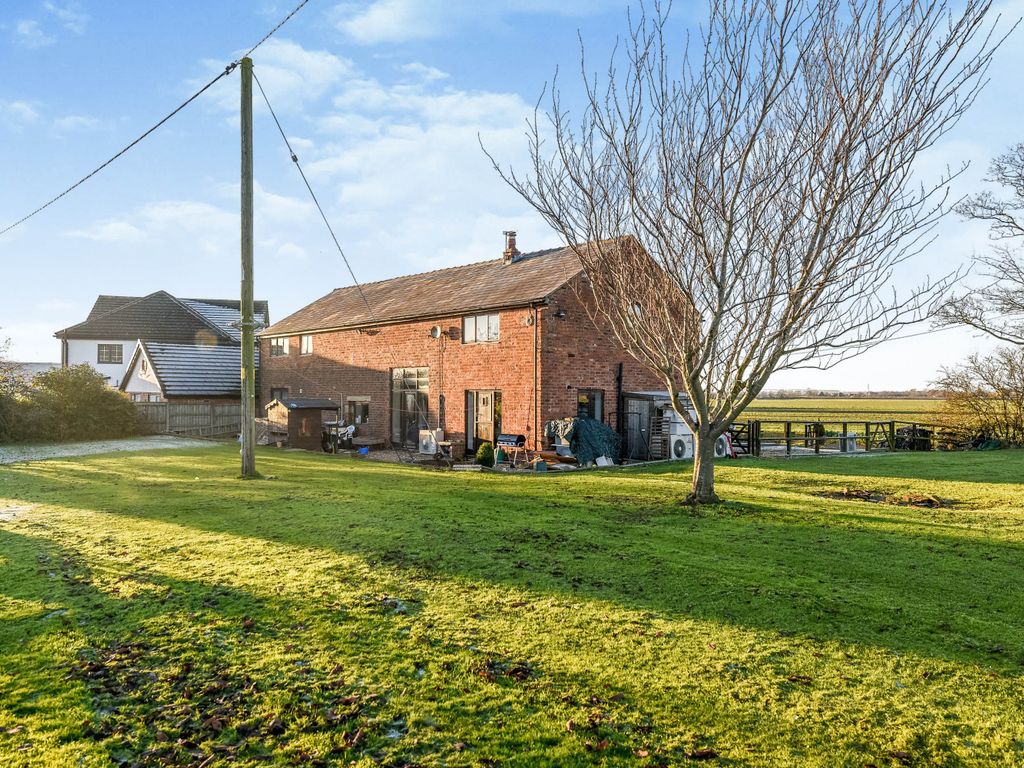 4 bed barn conversion for sale in Plex Lane, Halsall, Ormskirk L39, £650,000