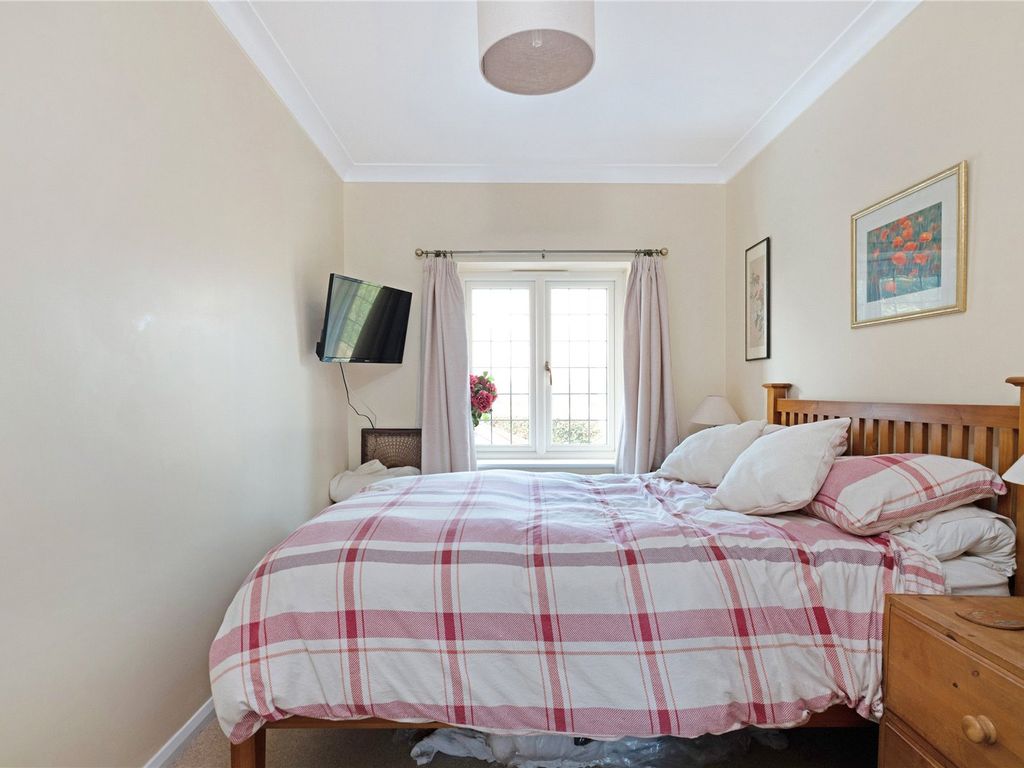 4 bed detached house for sale in Ingleton, Bonfire Lane, Horsted Keynes RH17, £865,000