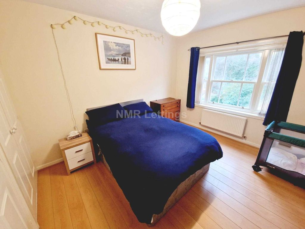 2 bed flat to rent in Highgate, Durham DH1, £1,100 pcm
