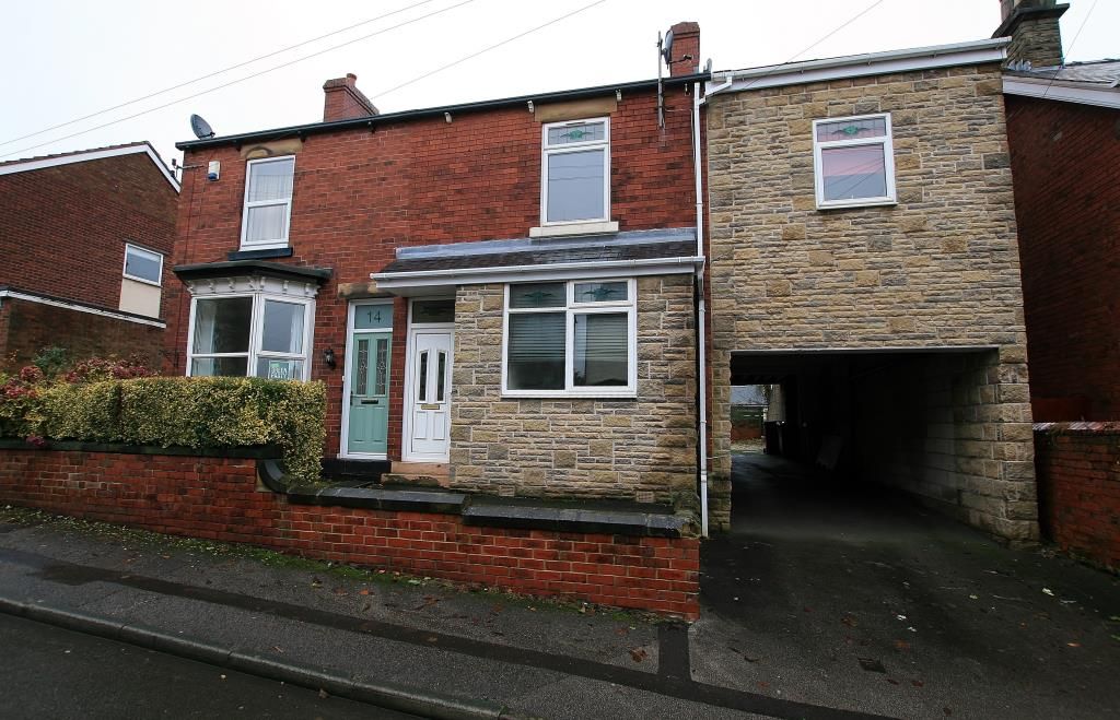 2 bed terraced house to rent in Cecil Road, Dronfield S18, £675 pcm