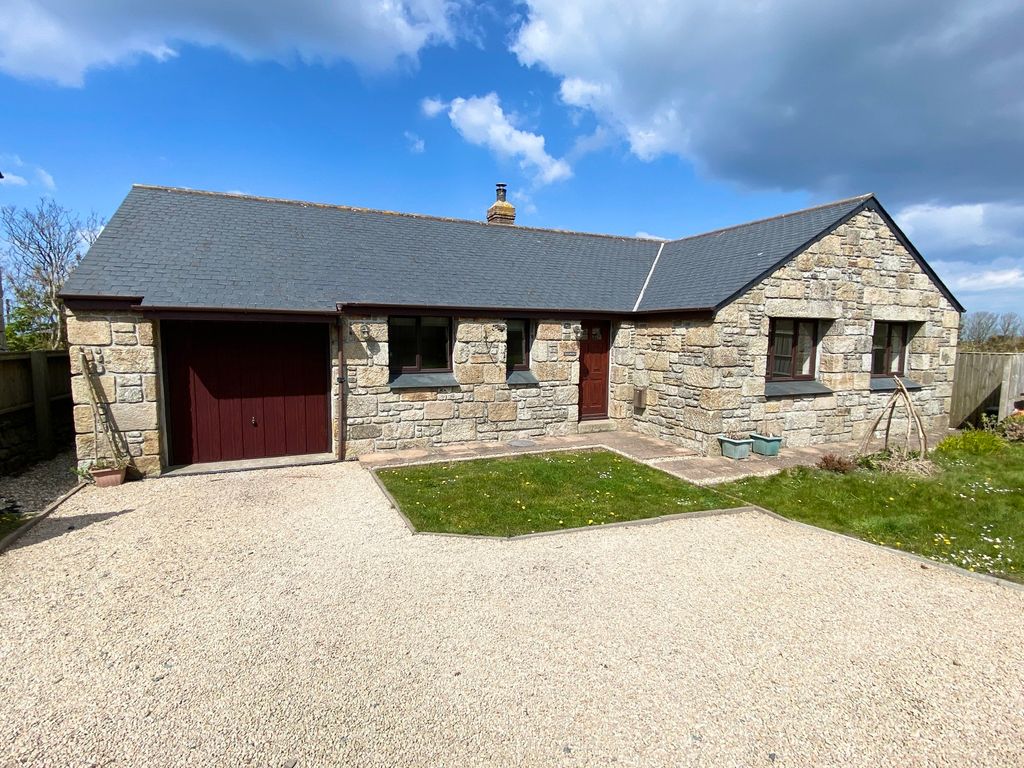 3 bed bungalow for sale in Pendeen, Penzance TR19, £450,000