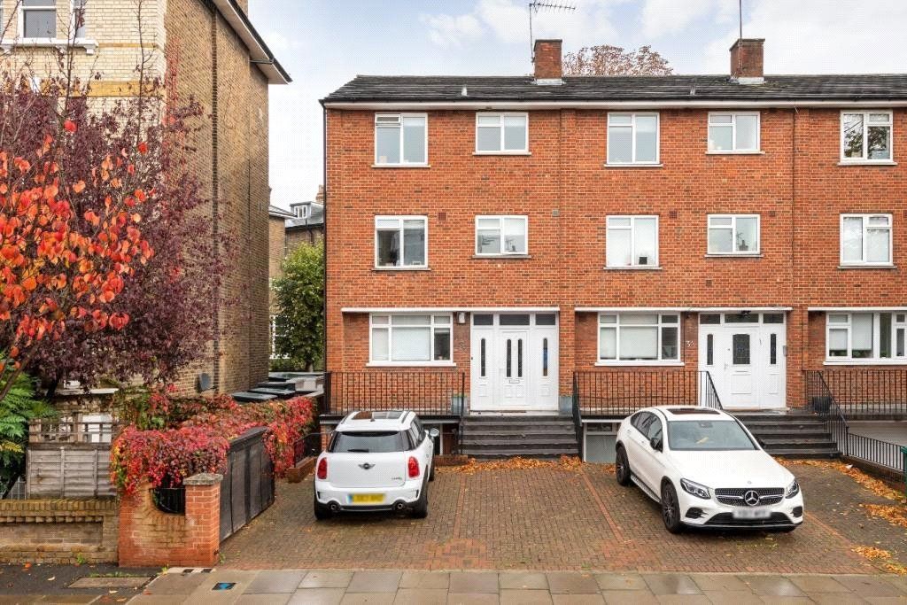 4 bed end terrace house to rent in Harley Road, London NW3, £10,617 pcm