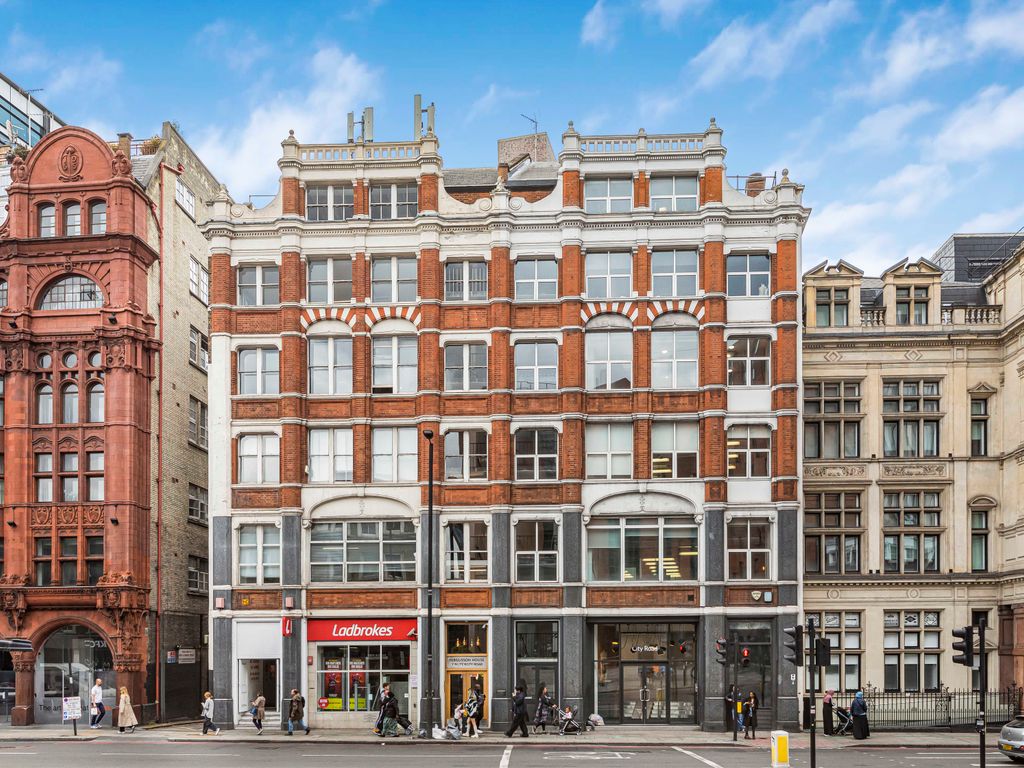 Office to let in London EC1V, £86,900 pa