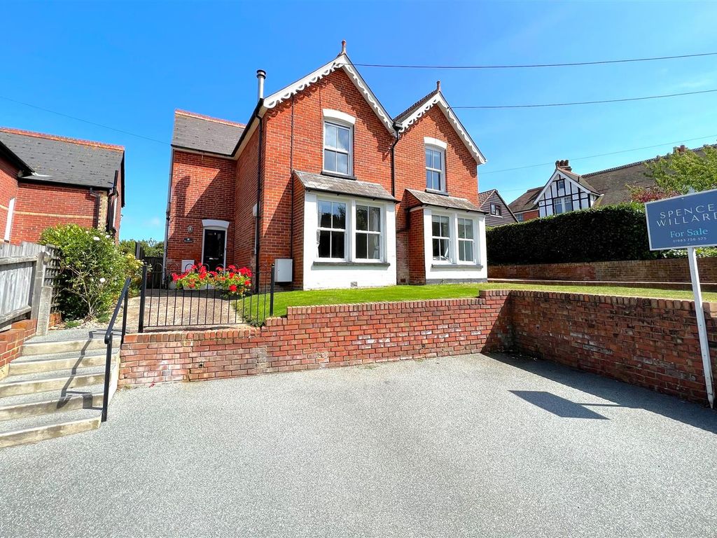 3 bed semi-detached house for sale in Victoria Road, Freshwater PO40, £370,000