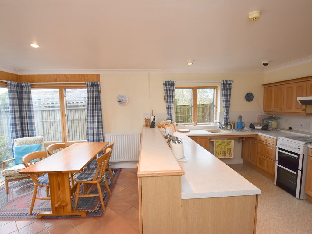 3 bed detached house for sale in Mere, Wiltshire BA12, £600,000