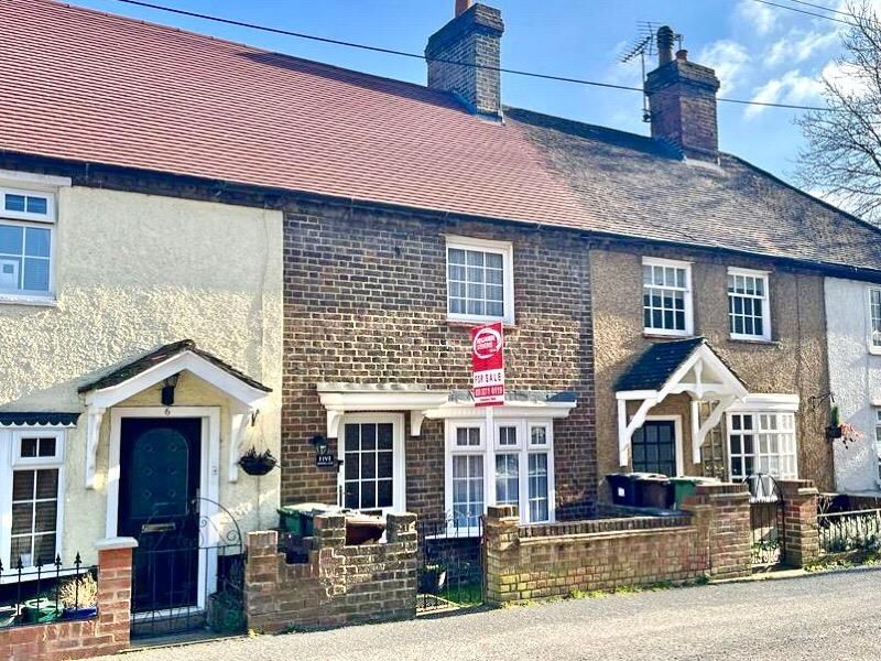 2 bed terraced house for sale in Burydell Lane, Park Street, St. Albans AL2, £372,000