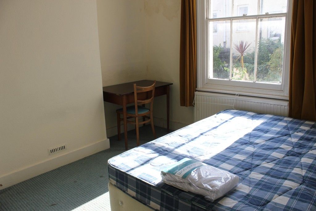 3 bed maisonette to rent in Franklin Road, Brighton BN2, £1,729 pcm