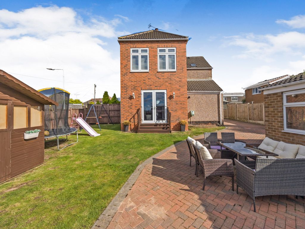 4 bed detached house for sale in School Hill, Annesley NG15, £375,000