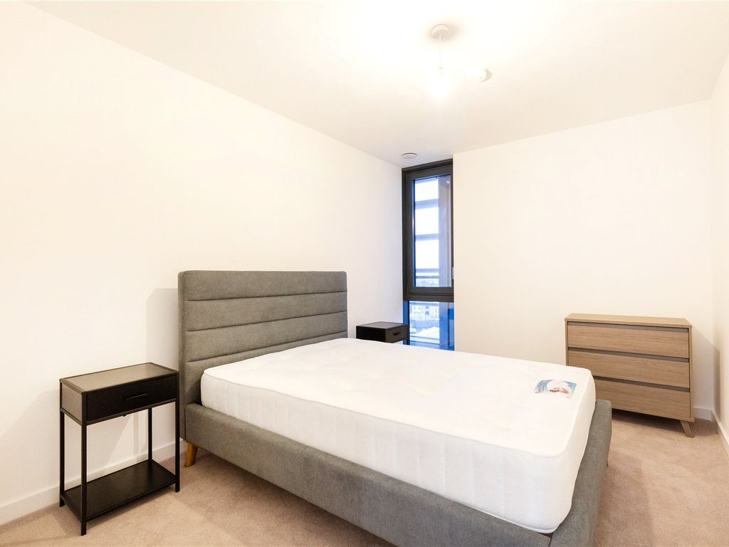 2 bed flat to rent in City North East Tower, 3 City North Place, London N4, £2,708 pcm