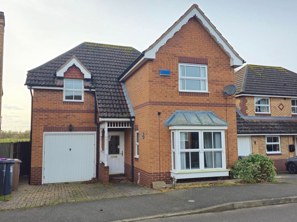 3 bed detached house for sale in Hood Close, Sleaford NG34, £239,950