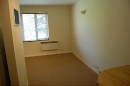 1 bed flat to rent in Pavillion Way, Edgware HA8, £1,250 pcm