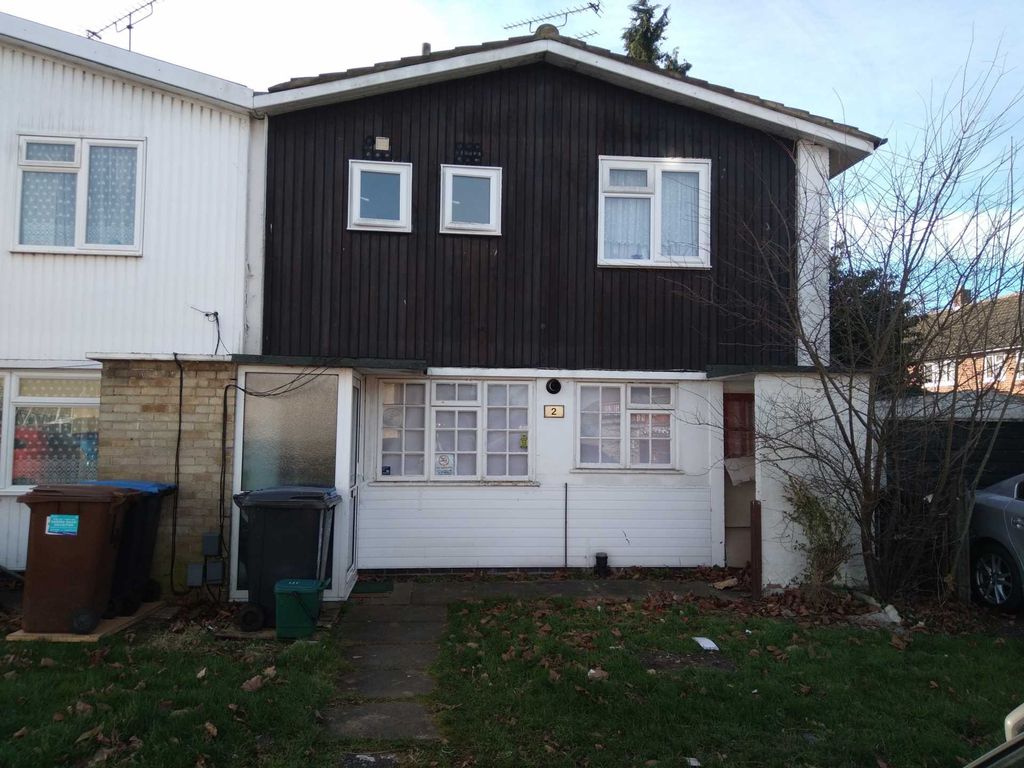 5 bed end terrace house to rent in Briars Close, Hatfield AL10, £2,050 pcm