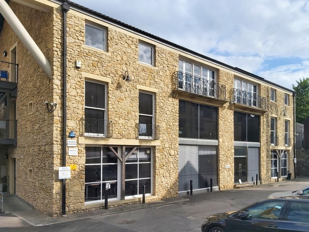 Office to let in Walcot Street, Bath BA1, £67,000 pa