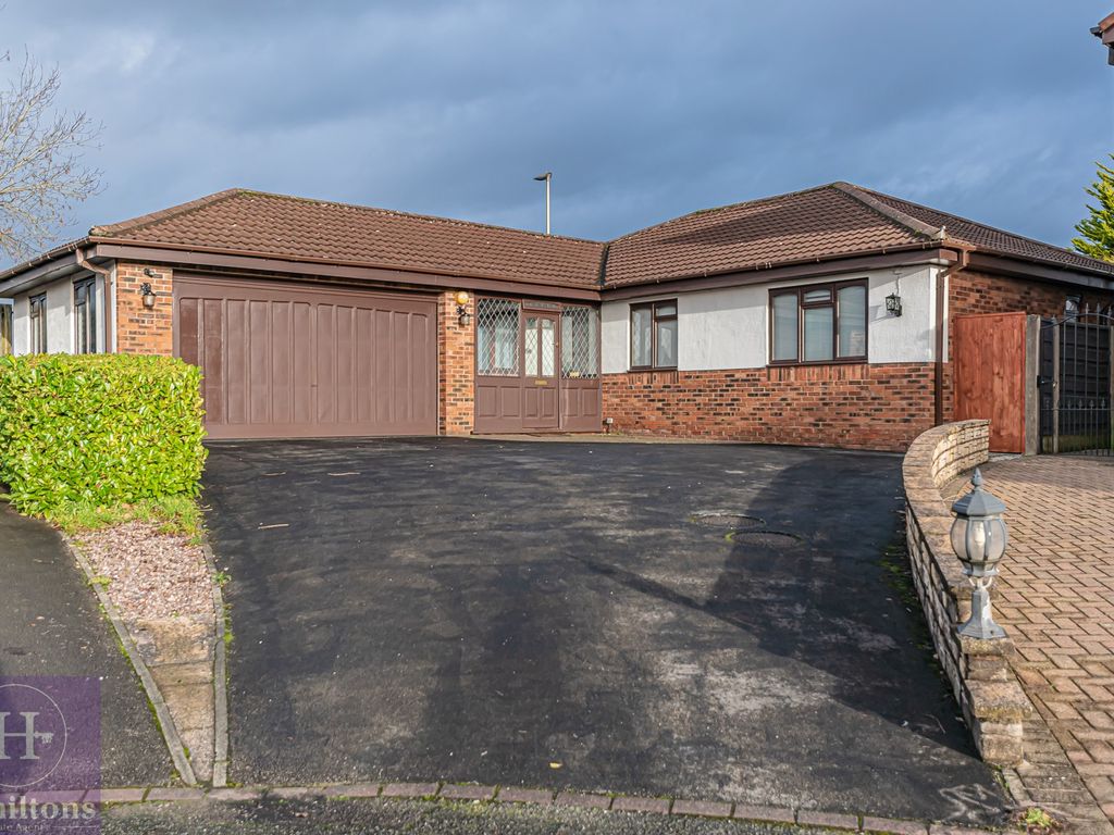 4 bed detached bungalow for sale in Thornway, Worsley, Greater Manchester. M28, £420,000
