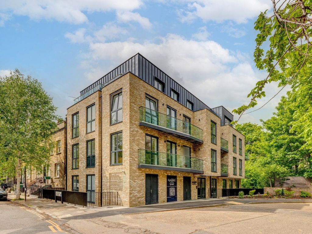 New home, 2 bed flat for sale in Gifford Street, Kings Cross, London N1, £895,000