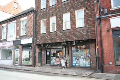 Retail premises to let in Catherine Street, Salisbury SP1, £25,000 pa