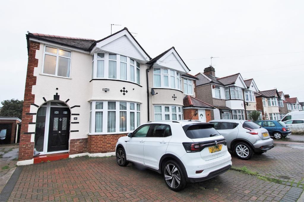 3 bed semi-detached house for sale in Glamis Crescent, Hayes UB3, £509,950