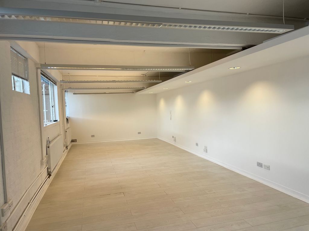 Office to let in Greenwich Market, London SE10, £18,000 pa