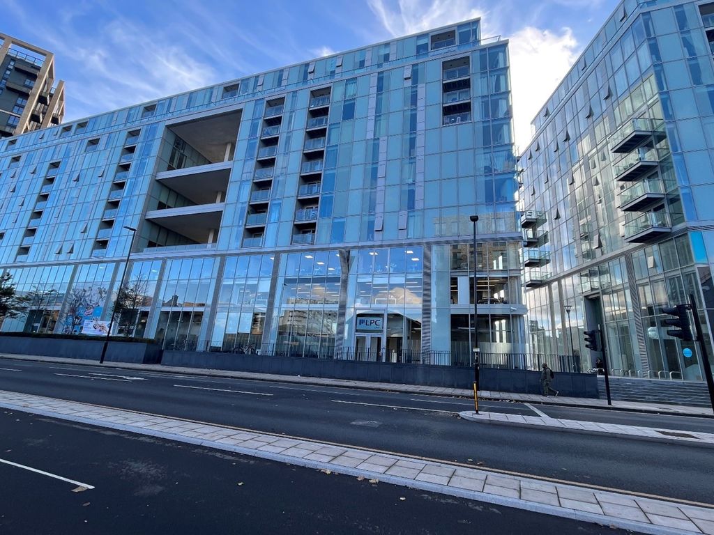 Office to let in 4-7 Adagio Point, Laban Walk, Greenwich Creekside, Deptford SE8, £12,000 pa