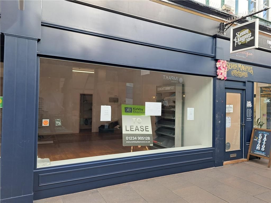 Retail premises to let in 5B The Arcade, Bedford, Bedfordshire MK40, £8,250 pa
