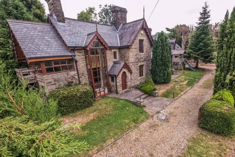 5 bed detached house for sale in Lower Machen, Newport NP10, £950,000