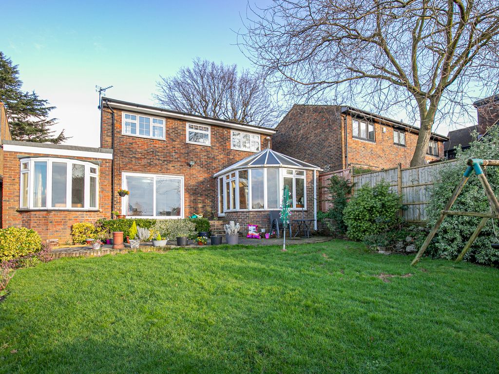 4 bed detached house for sale in Church Lane, Loughton, Essex IG10, £925,000