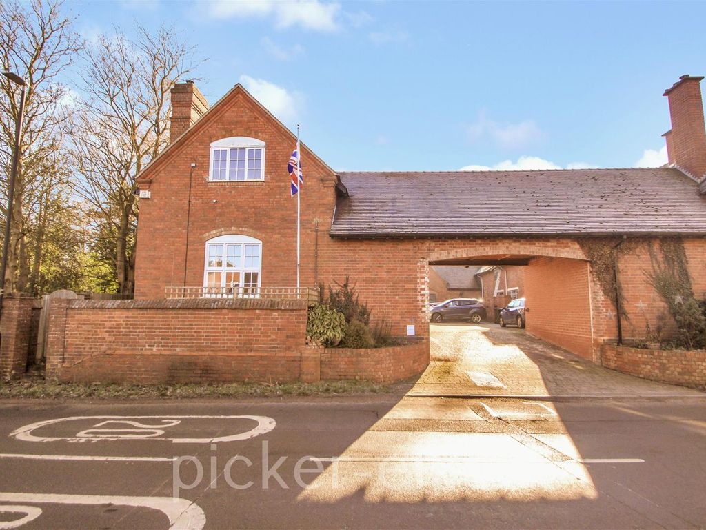 3 bed cottage for sale in Main Street, Higham-On-The-Hill, Nuneaton CV13, £365,000