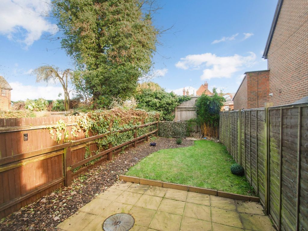 2 bed semi-detached house for sale in Old Town Close, Beaconsfield HP9, £469,000