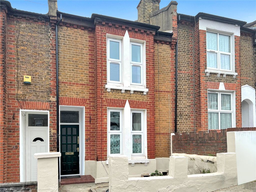 2 bed terraced house for sale in Purrett Road, Plumstead, London SE18, £380,000