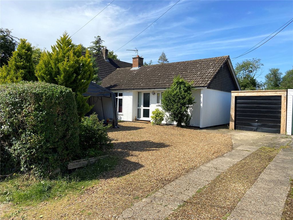 2 bed bungalow for sale in Orchard Lane, Harrold, Bedford, Bedfordshire MK43, £640,000