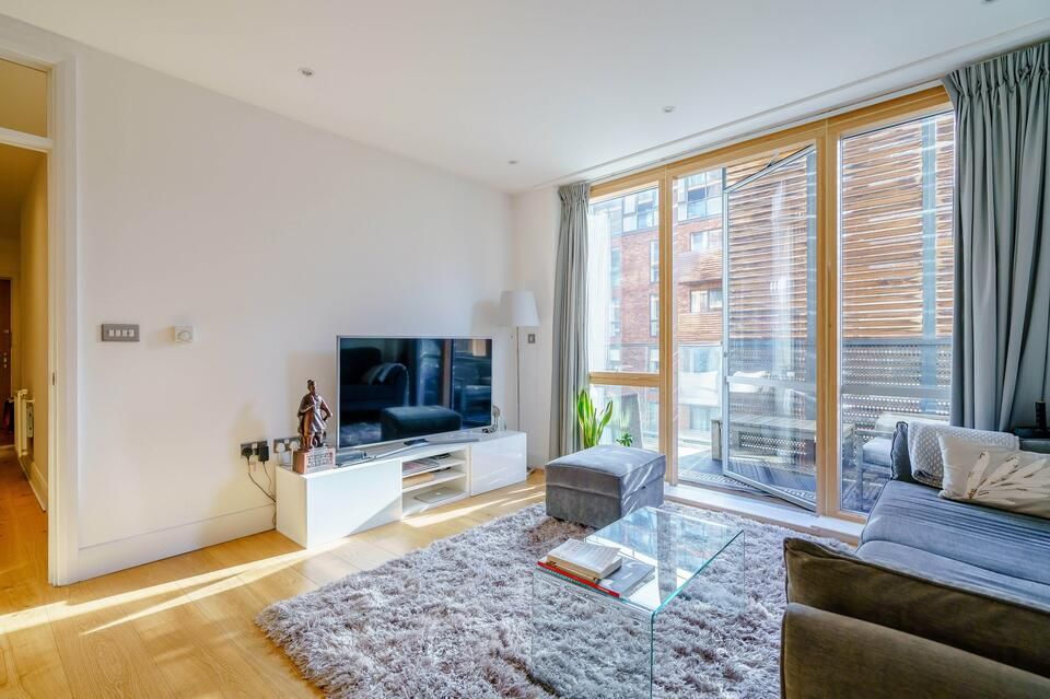 2 bed flat for sale in Barry Blandford Way, London E3, £475,000
