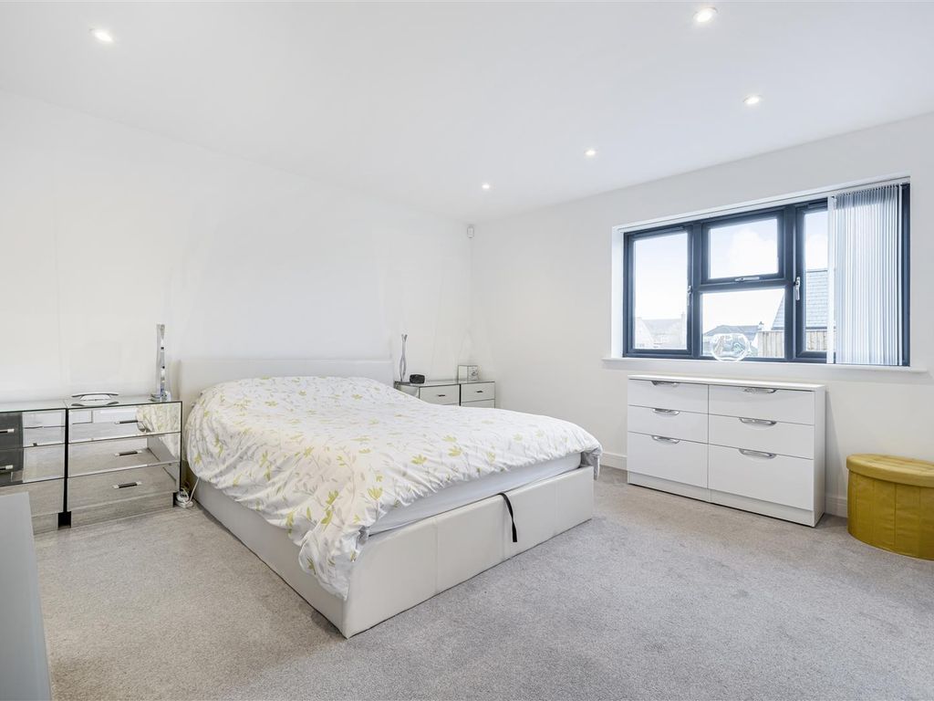 3 bed detached bungalow for sale in Stanley Way, Horncastle, Lincs LN9, £600,000