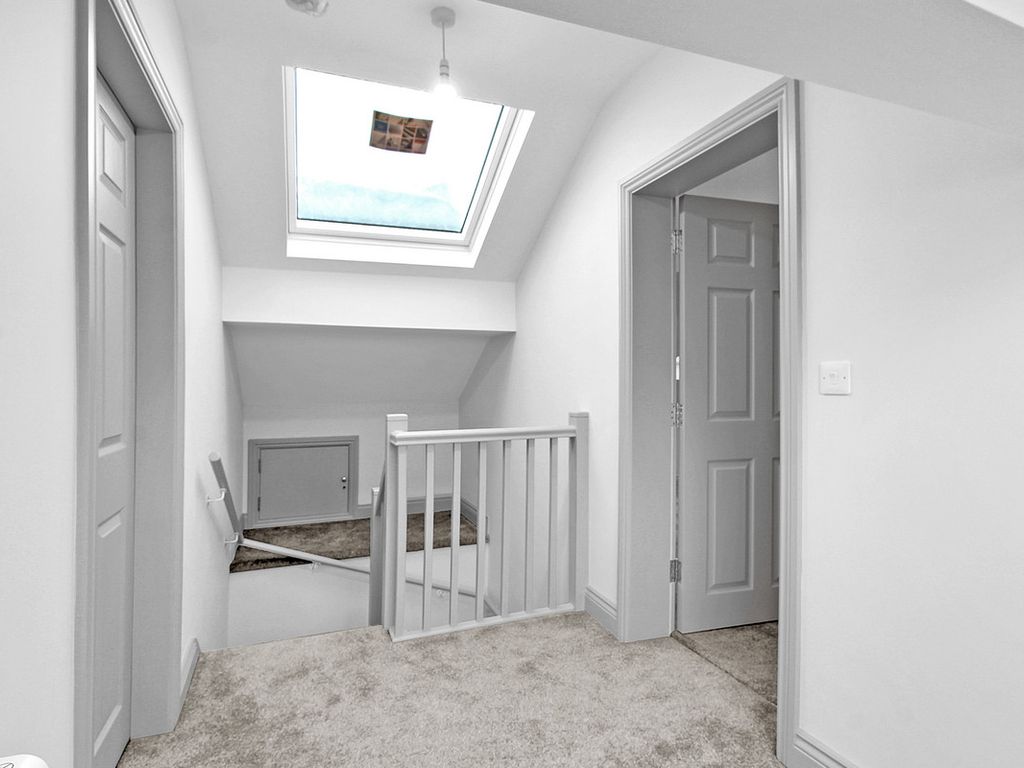 4 bed flat for sale in Flat 3 Willowfield, Arnside LA5, £460,000