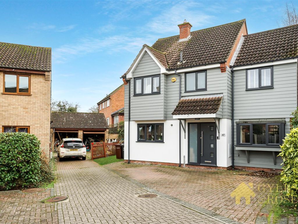 4 bed detached house for sale in Gainsborough Drive, Lawford, Manningtree CO11, £385,000