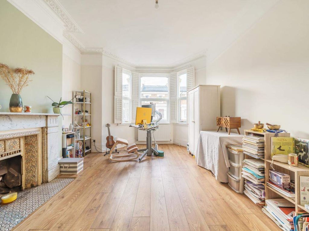 6 bed terraced house for sale in Frithville Gardens, London W12, £1,300,000